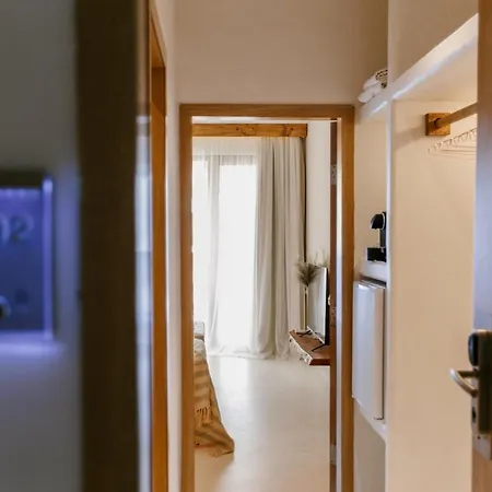 Hotel Paradise Bay 3*